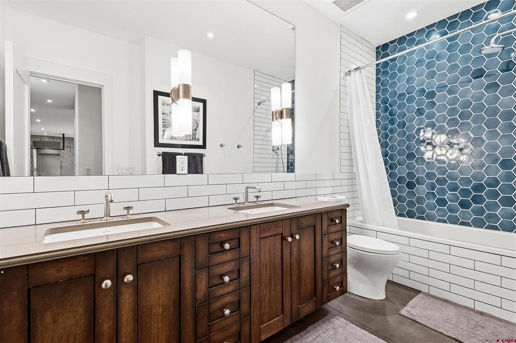 123 E Columbia Avenue - Thumbnail 15