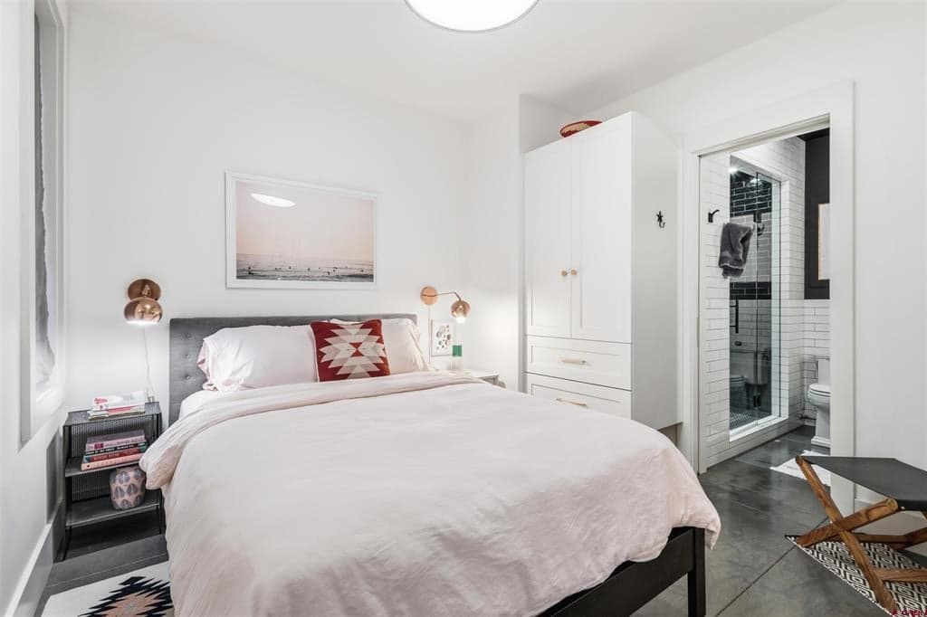 123 E Columbia Avenue - Thumbnail 11
