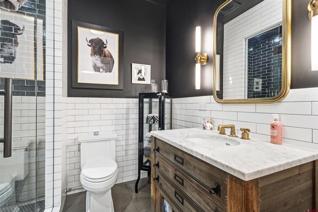 123 E Columbia Avenue - Thumbnail 12