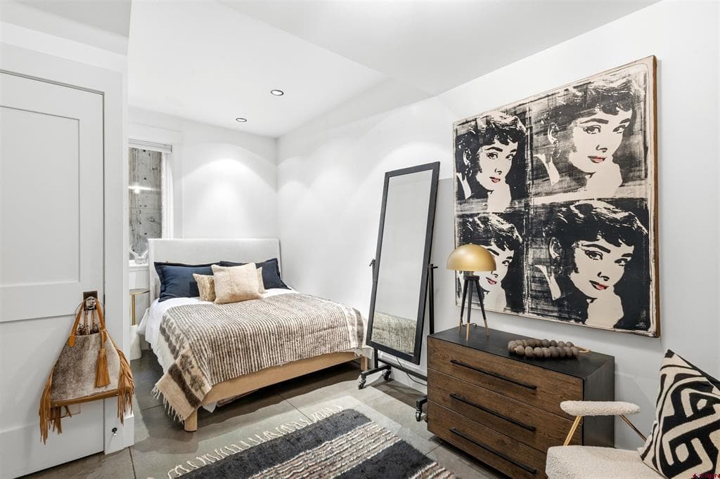 123 E Columbia Avenue - Thumbnail 19