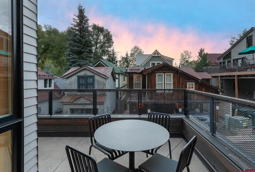 215 W San Juan Avenue 102 - Thumbnail 17