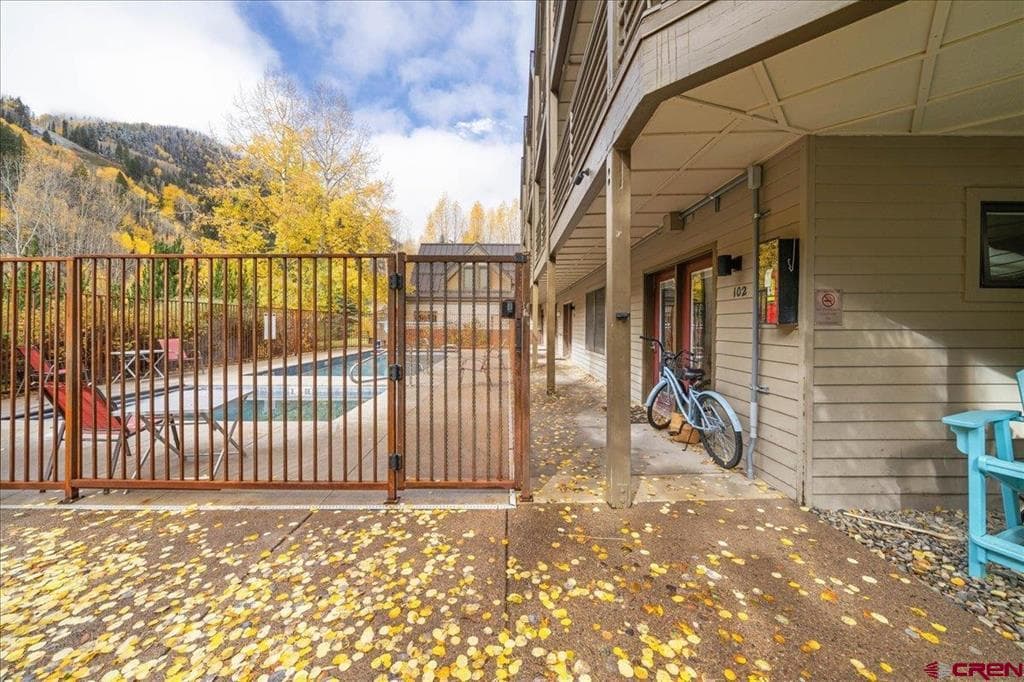651 W Pacific Avenue 102A - Thumbnail 18