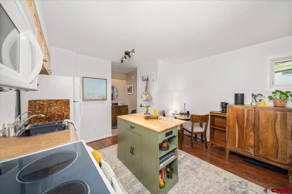 651 W Pacific Avenue 102A - Thumbnail 8
