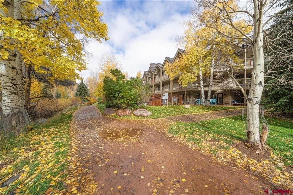 651 W Pacific Avenue 102A - Thumbnail 19