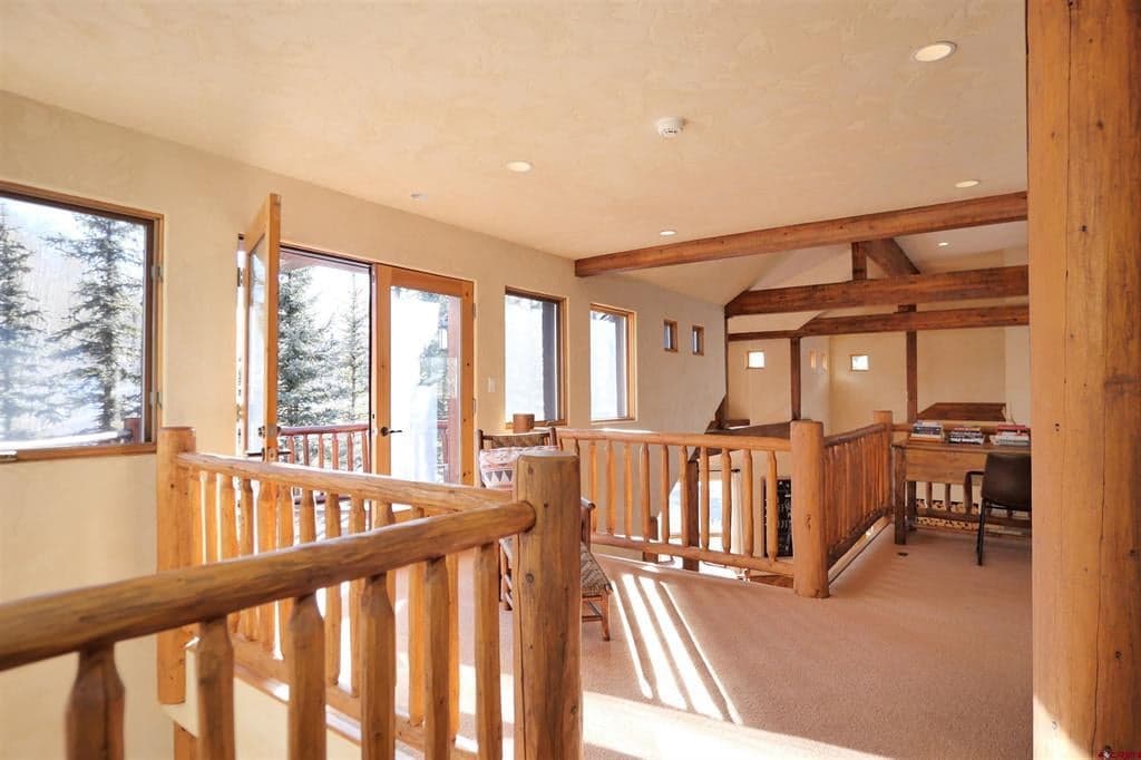 130 Russell Drive - Thumbnail 12
