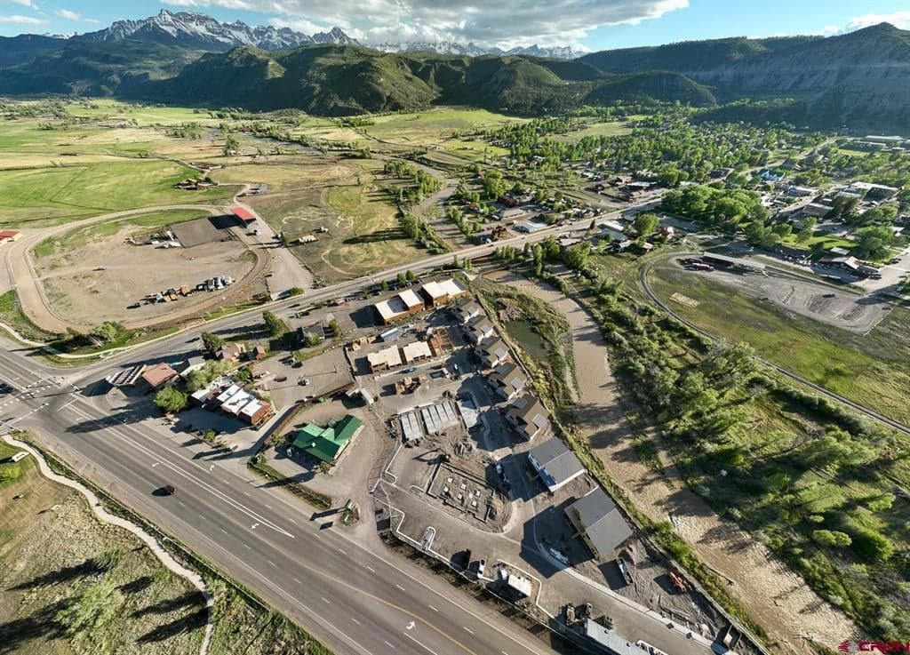 156 Alpine Loop 300