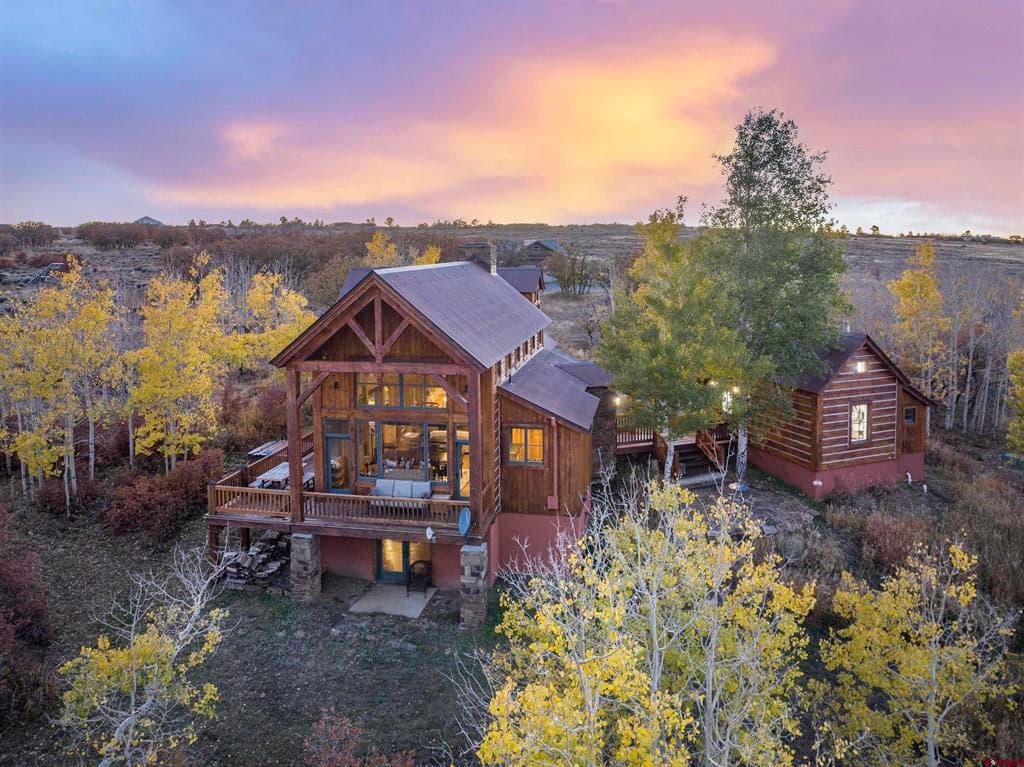 1036 Harcourt Trail
