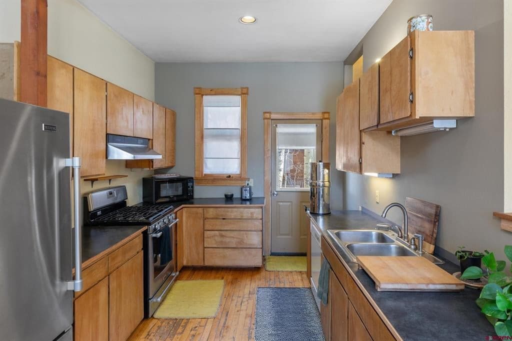35 Porphyry Street - Thumbnail 9