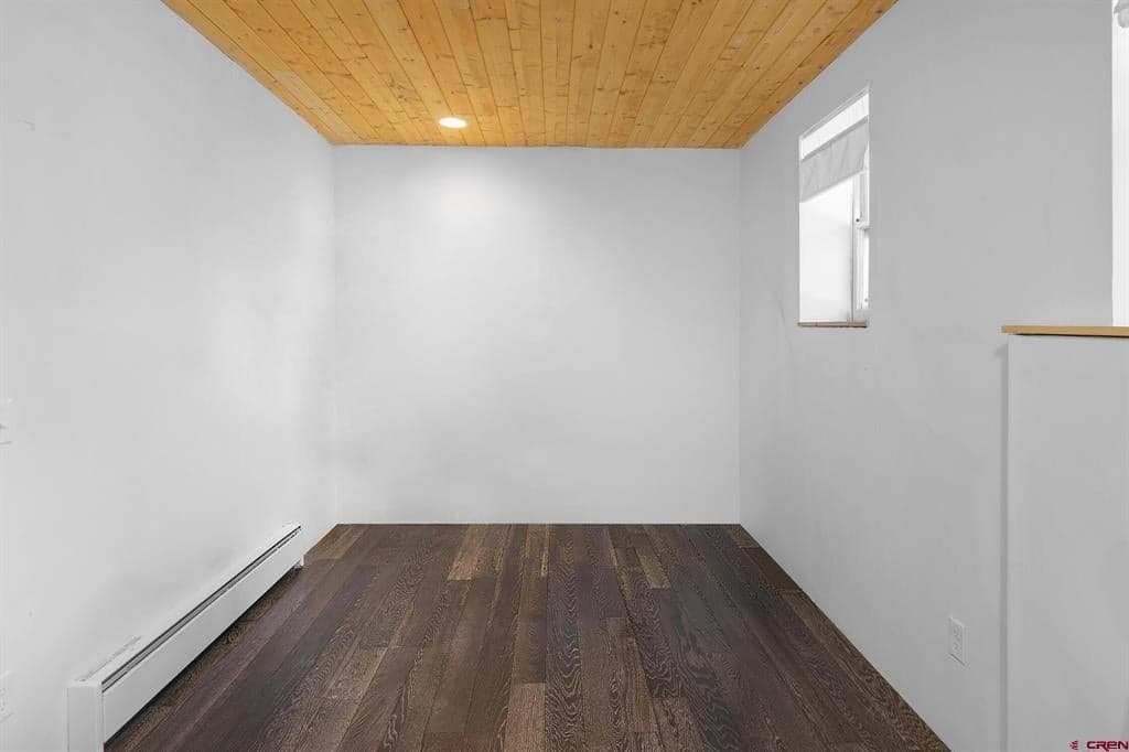 35 Porphyry Street - Thumbnail 20