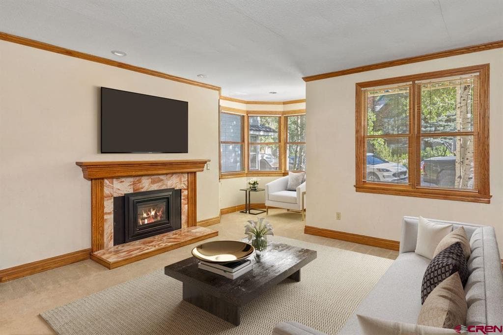 746 W Prospect Avenue - Thumbnail 9