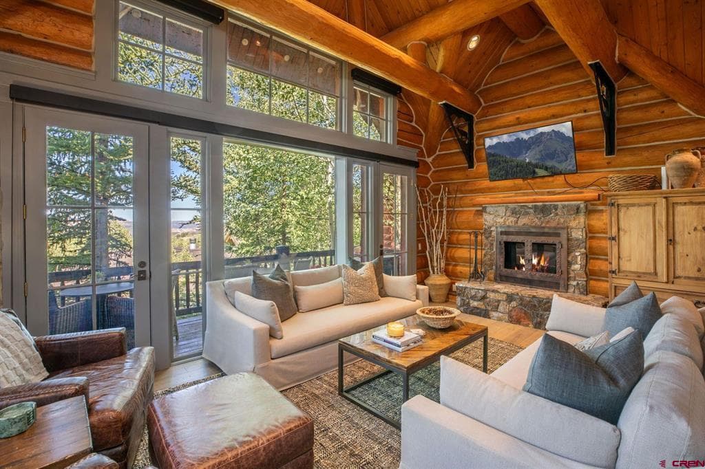 105 Sunny Ridge Place 105