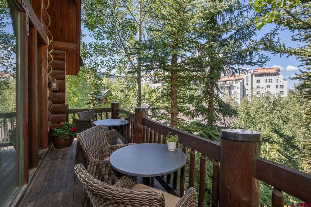 105 Sunny Ridge Place 105 - Thumbnail 7