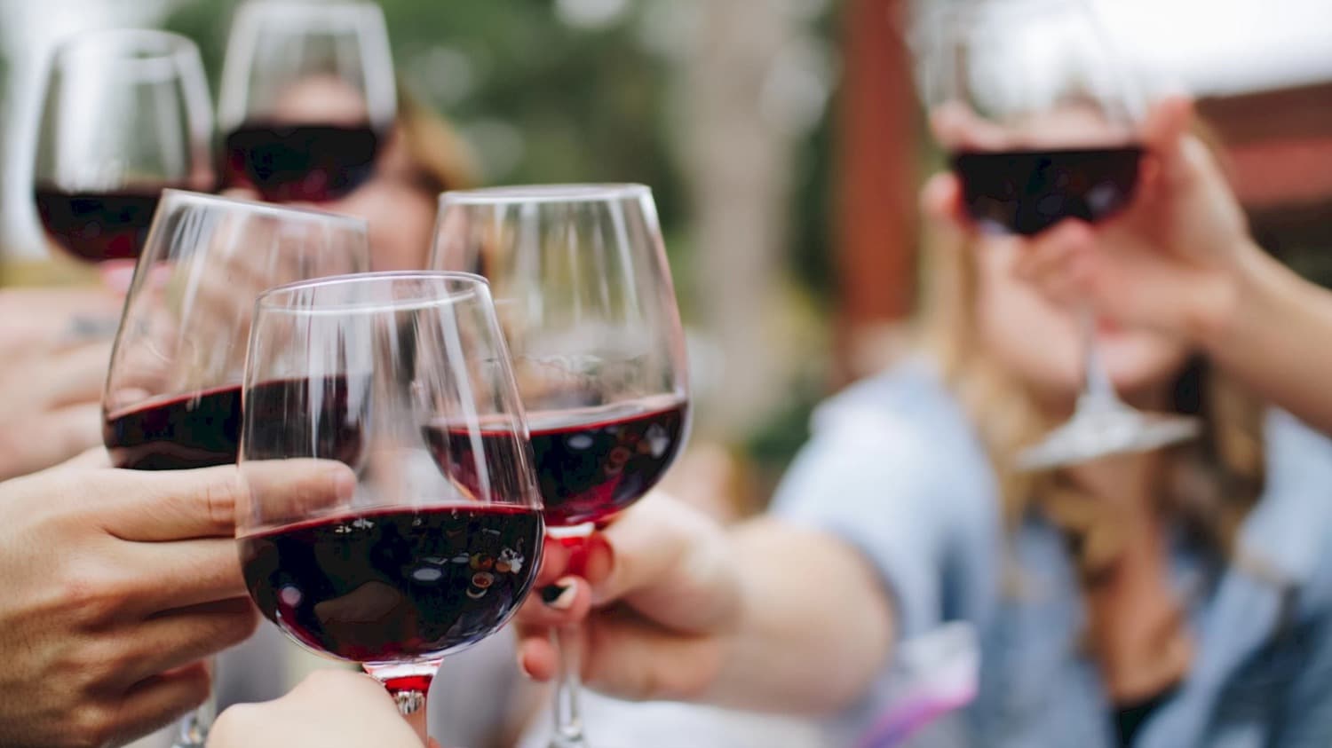 Elevate Your Thanksgiving with a Free Wine Tasting in Telluride's Mountain Village — featured image