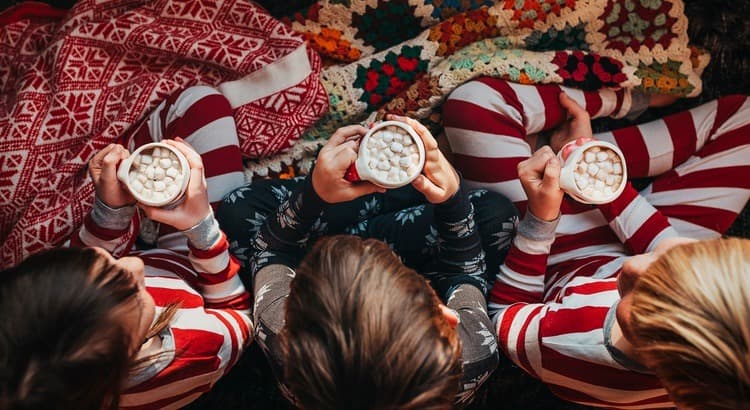 These Non-Financial Benefits Turn a House into a Happy Home — featured image