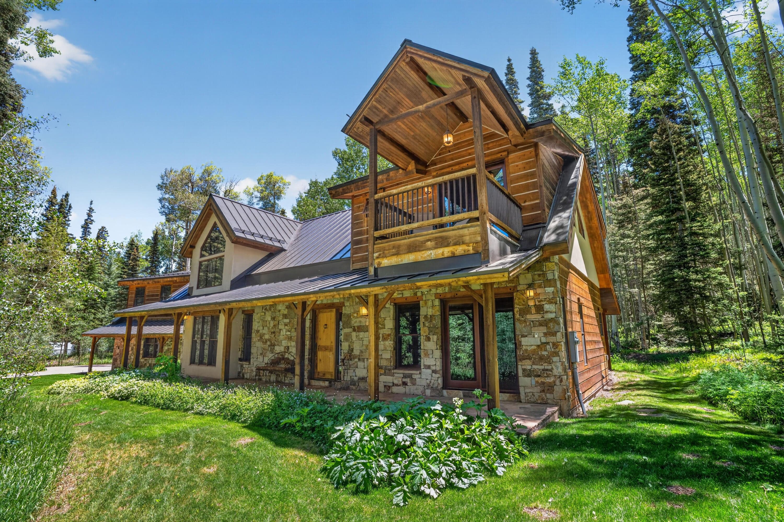 110 Saddle Horn Lane - Photo 1